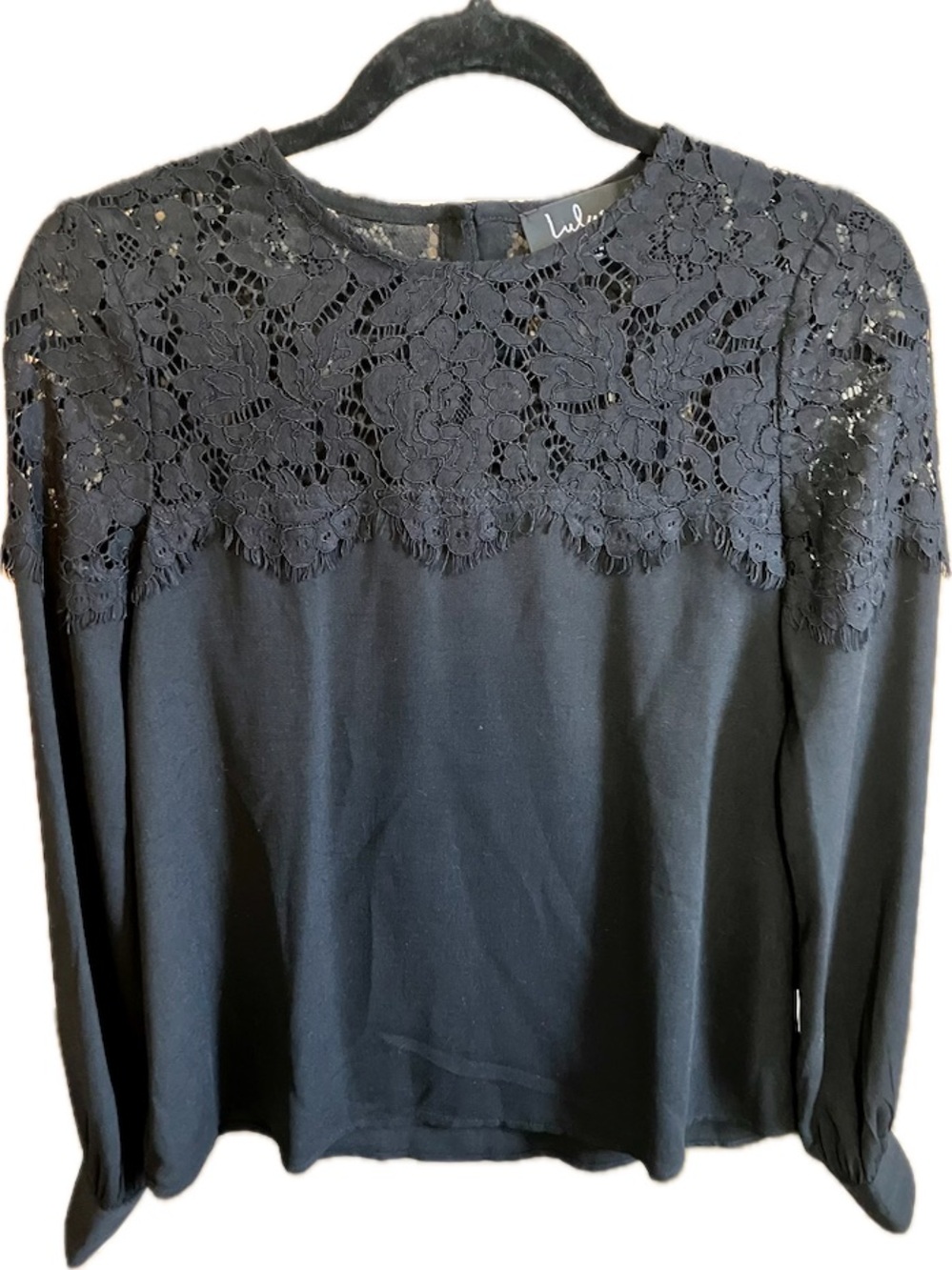 Lulu's Black Lace Yoke Long Sleeve Top